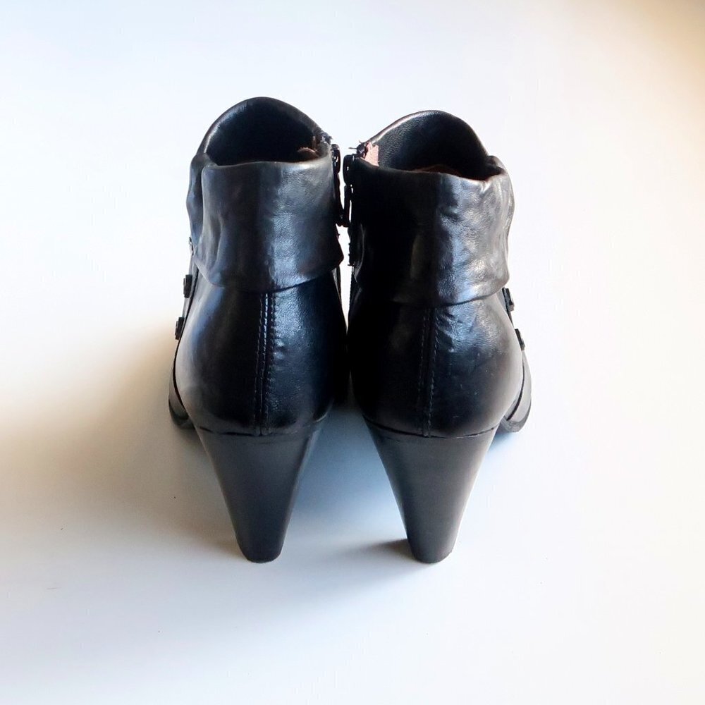 Nero Giardini Black Leather AlmondToe Tapered Sturdy Heel Ankle Boots Booties - Picture 8 of 16